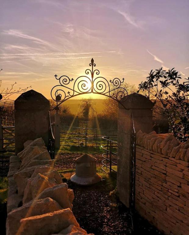 فندق The Rudloe Near Bath - Marco Pierre White كورشام المظهر الخارجي الصورة