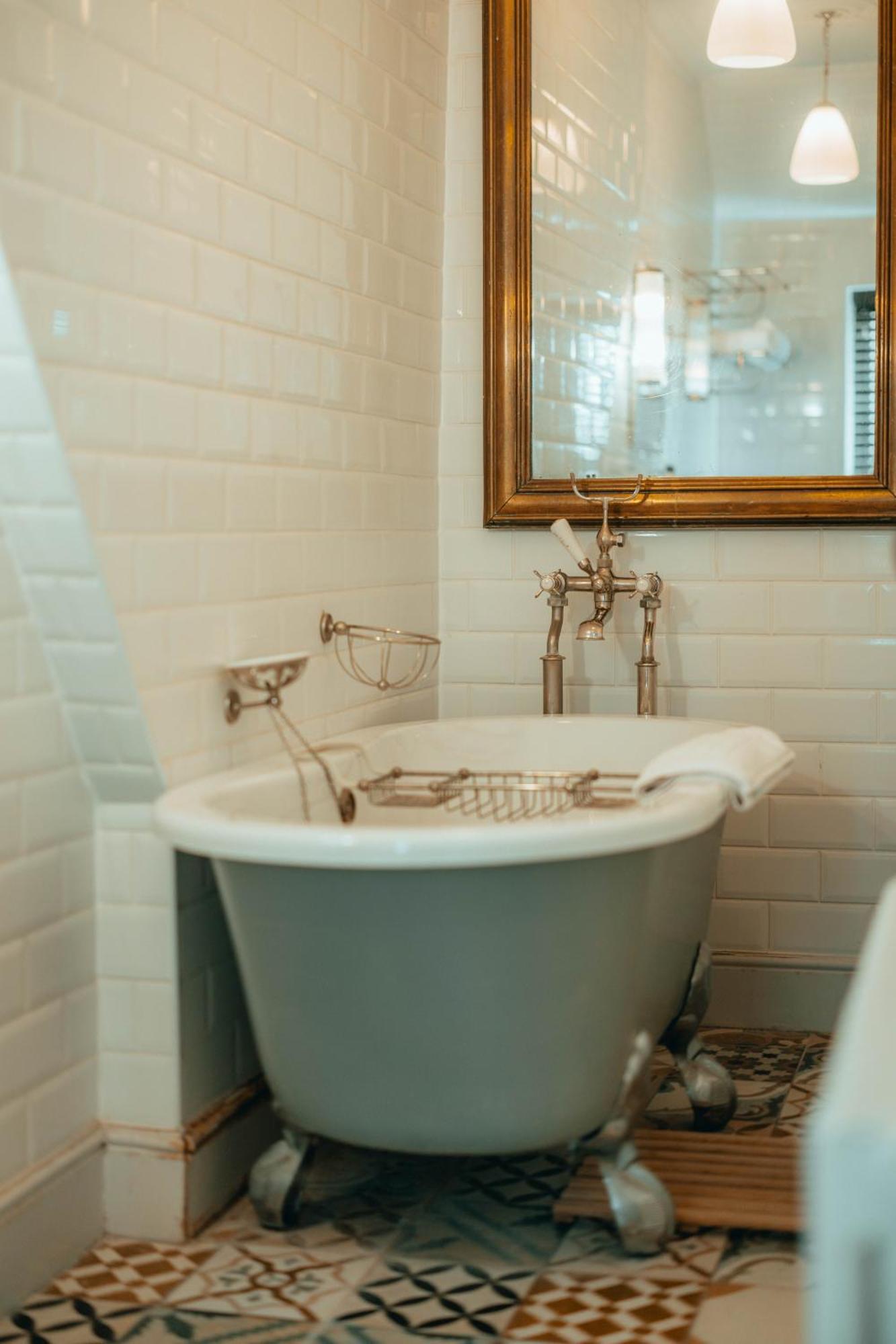 فندق The Rudloe Near Bath - Marco Pierre White كورشام المظهر الخارجي الصورة